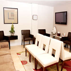Lakeside Women's Obstetrics & Gynecology - Waiting room at Lakeside Women's OBGYN