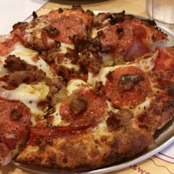 Monical's Pizza