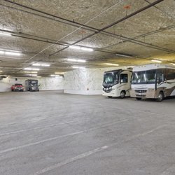 SubTropolis Storage