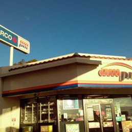the exterior of a fast food restaurant the exterior of a fast food restaurant