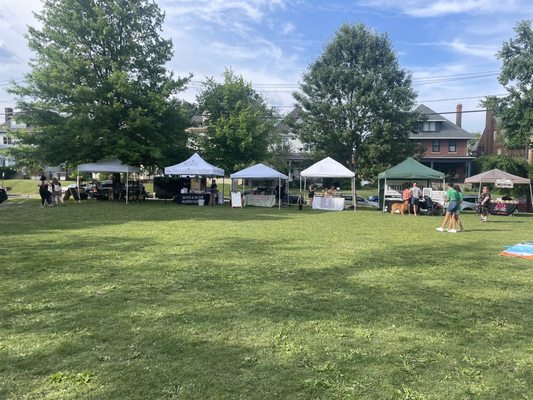 Bellevue Farmers Market by null