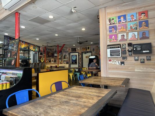 Brown Dog Deli by null