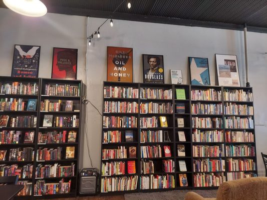Round Table Bookstore by null