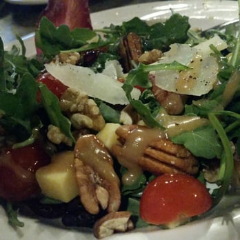 Pizzaioli - Pizzaioli: Endive, arugula, dried cranberries, Gouda, tomatoes, pecans, walnuts, and balsamic vinaigrette. (My favorite!!!) - Italian Near Me - Chino, California Pizzaioli - Pizzaioli: Endive, arugula, dried cranberries, Gouda, tomatoes, pecans, walnuts, and balsamic vinaigrette. (My favorite!!!) - Italian Near Me - Chino, California