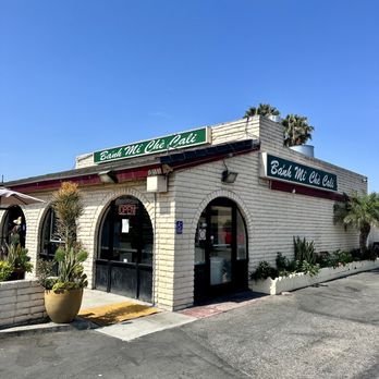 Banh Mi Che Cali - Vietnamese Near Me - Westminster, California Banh Mi Che Cali - Vietnamese Near Me - Westminster, California