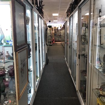 Chamblee Antiques and Interiors - Antiques Near Me - Chamblee, Georgia