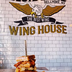 Elsie Lane Wing House - CHICKEN & WAFFLES WITH TATER TOTS (BRUNCH ONLY)