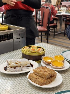 Foo Lam Chinese Restaurant by null