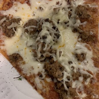 Grinders Stonewall - Sausage pizza - Pizza Near Me - Lenexa, Kansas