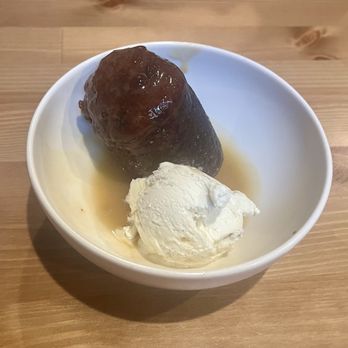 The Grumpy George Pub & Grub - Sticky Toffee Pudding perfection - Pubs Near Me - Georgetown, Texas The Grumpy George Pub & Grub - Sticky Toffee Pudding perfection - Pubs Near Me - Georgetown, Texas