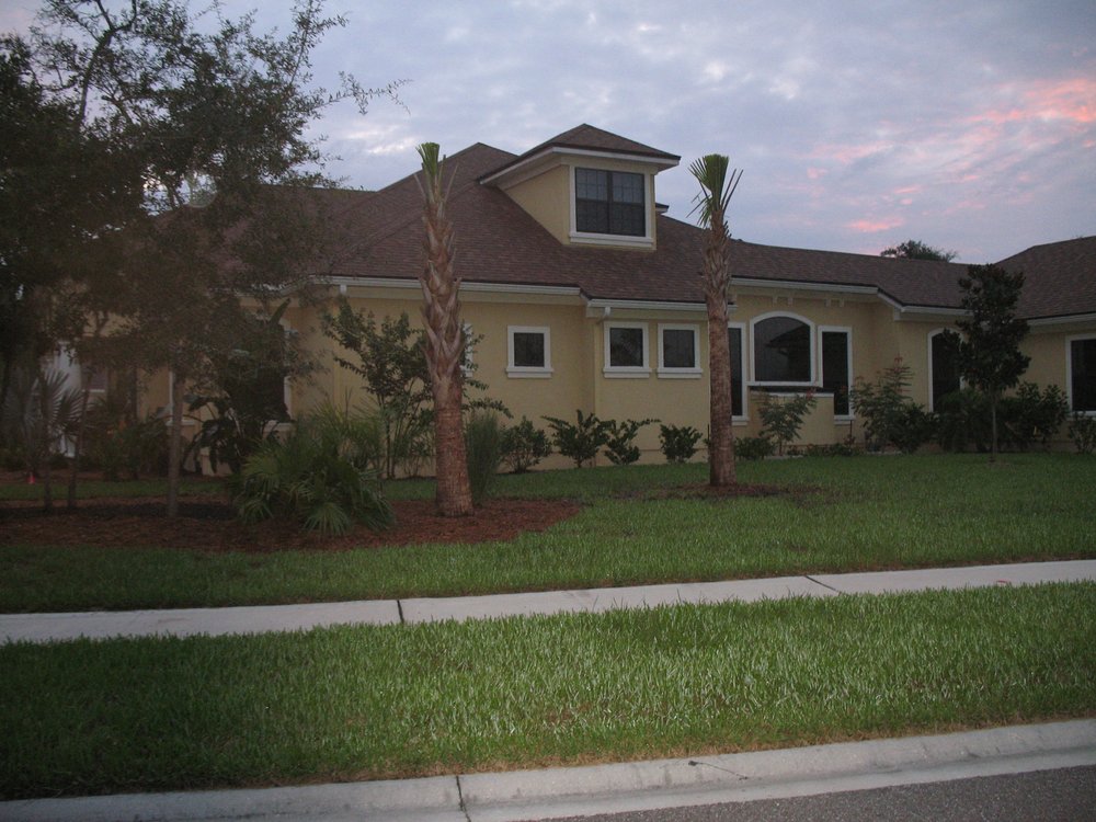 Slide of H & H Homes