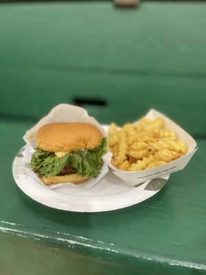 Shake Shack Jamaica Ave