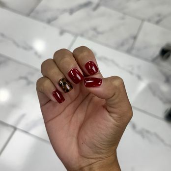 Posh Nail Bar - Nail Salons Near Me - Costa Mesa, California