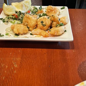 Pho Show - Salt & Pepper Shrimp (no salt and pepper and overly breaded). - Vietnamese Near Me - Culver City, California Pho Show - Salt & Pepper Shrimp (no salt and pepper and overly breaded). - Vietnamese Near Me - Culver City, California
