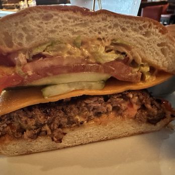 Cactus Club Cafe - happy hour cheddar burger - Canadian (New) Near Me - Delta, British Columbia