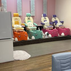Cute kid area for their own pedicures!