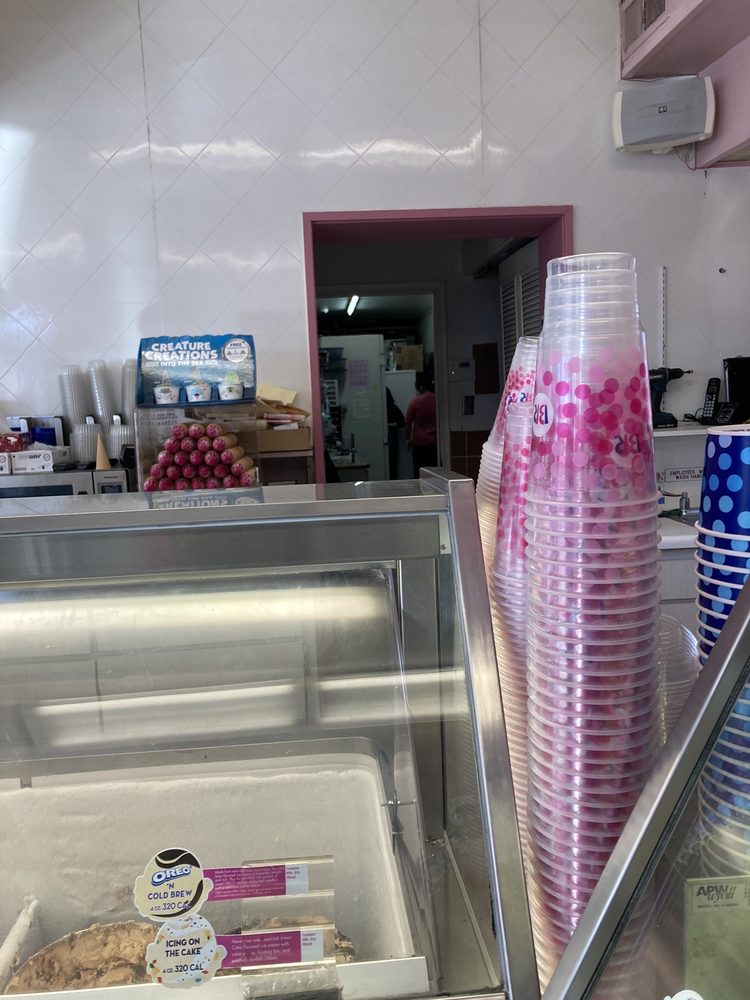 BASKINROBBINS with 23 real customer photos Updated August 2024 34