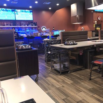 Tastee Steam Kitchen - Bar with flatscreens - Seafood Near Me - Oakland, California Tastee Steam Kitchen - Bar with flatscreens - Seafood Near Me - Oakland, California