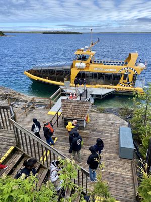 Flowerpot Island by null