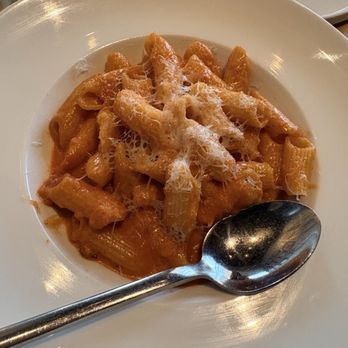 Milo and Olive - Rigatoni Vodka - Pizza Near Me - Santa Monica, California Milo and Olive - Rigatoni Vodka - Pizza Near Me - Santa Monica, California