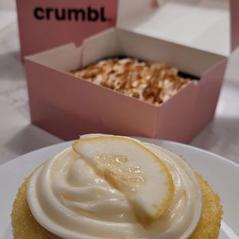 Crumbl - Clovis - Lemon Cake - Bakeries Near Me - Clovis, California