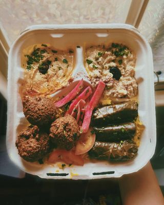 Man’oushe Express by null