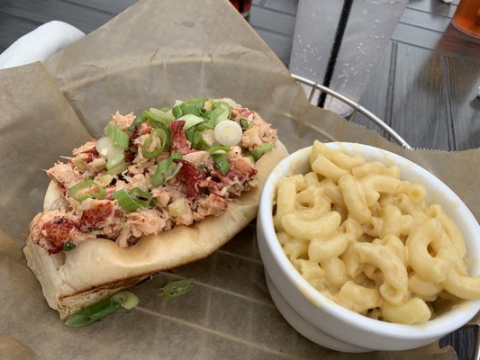 Papa Doc's Shore Club by null