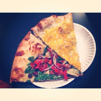 Ian's Pizza Milwaukee | Downtown - macaroni and cheese pizza + salad pizza. - Pizza Near Me - Milwaukee, Wisconsin Ian's Pizza Milwaukee | Downtown - macaroni and cheese pizza + salad pizza. - Pizza Near Me - Milwaukee, Wisconsin