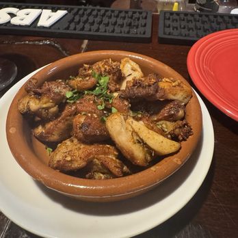 Pintxo Pincho Tapas Bar - Pollo al Ajillo - Spanish Near Me - Woburn, Massachusetts Pintxo Pincho Tapas Bar - Pollo al Ajillo - Spanish Near Me - Woburn, Massachusetts