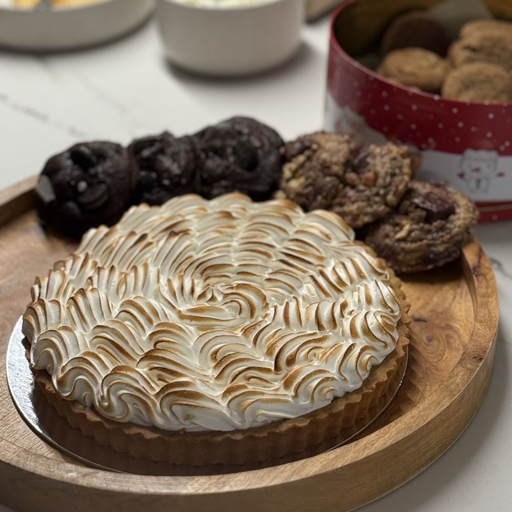 Bobbette & Belle - Lemon meringue pie - Caterers Near Me - Toronto, Ontario Bobbette & Belle - Lemon meringue pie - Caterers Near Me - Toronto, Ontario