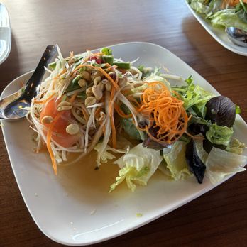 Dara Thai - Green Papaya Salad, $14 - Thai Near Me - Belmont, California