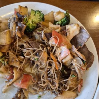 Hibachi Grill & Supreme Buffet - Buffets Near Me - Ballwin, Missouri