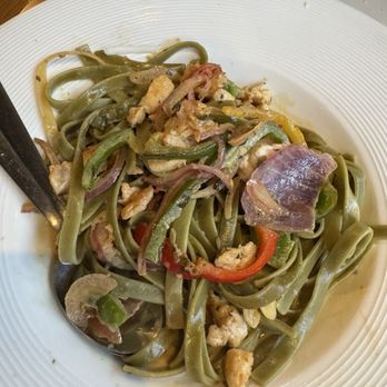 California Pizza Kitchen - CHICKEN TEQUILA FETTUCCINE - C - Pizza Near Me - Honolulu, Hawaii