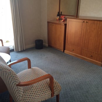 Novotel Sydney Brighton Beach - Lounge/sitting area - Hotels Near Me - Sydney, NSW