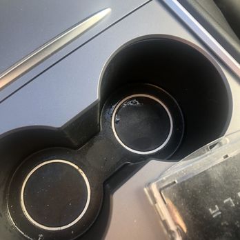 Hertz Rent A Car - Sticky cup holders - Car Rental Near Me - Sterling, Virginia