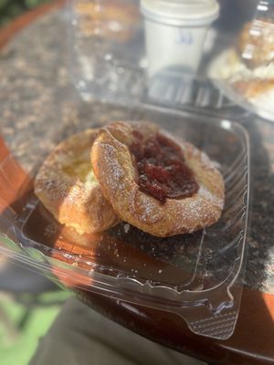 Violette's Bakery Cafe by null