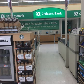 Stop & Shop - Quincy Super Stop&Shop -- 495 Southern Artery / Route 3A, Junction of McGrath Highway, Quincy           Interior - Grocery Near Me - Quincy, Massachusetts