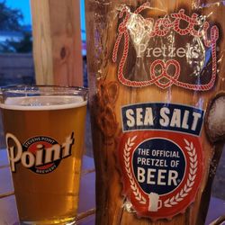 Stevens Point Brewery - My favorite cider and some pretzels.