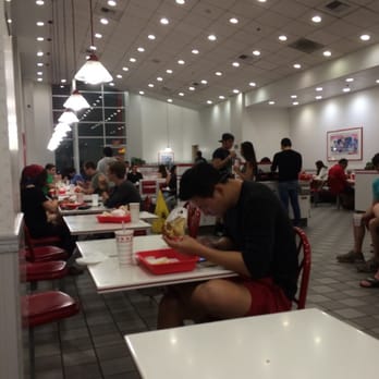In-N-Out Burger - Burgers Near Me - Glendale, California In-N-Out Burger - Burgers Near Me - Glendale, California