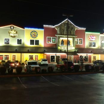 Three Bears General Store - Department Stores Near Me - Pigeon Forge, Tennessee