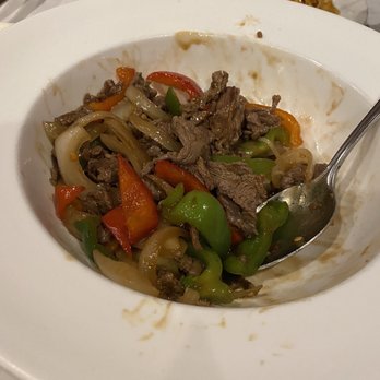 Shana Thai Restaurant - Sweet basil with sirloin beef....but where's the basil? - Thai Near Me - Mountain View, California Shana Thai Restaurant - Sweet basil with sirloin beef....but where's the basil? - Thai Near Me - Mountain View, California