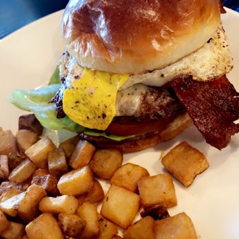 Brasserie 23 - Breakfast Potatoes - menu indicates that it comes with seasoned Truffle Chips but plain potatoes provided - French Near Me - Granger, Indiana