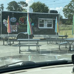 DNG2 - Outside of the food truck