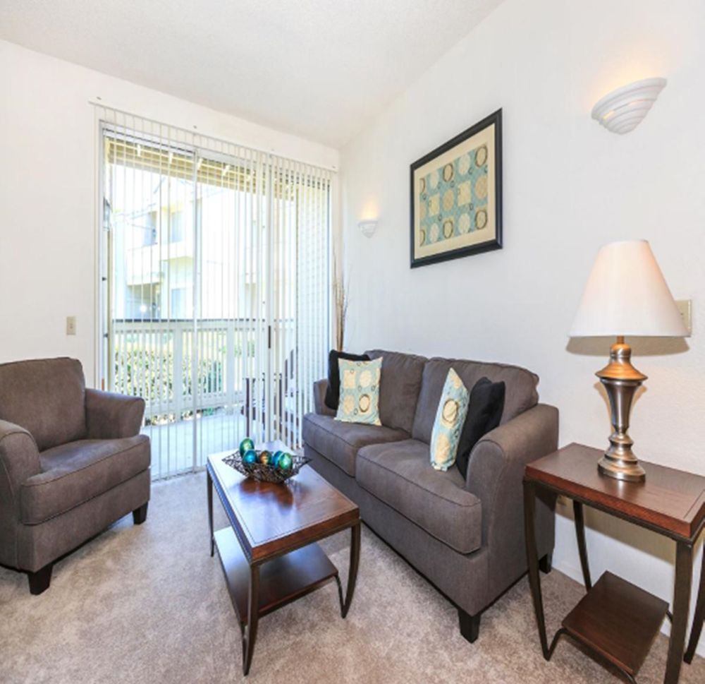THE SPRINGS APARTMENT HOMES Updated October 2024 67 Photos & 85 Reviews 8101 Camino Media