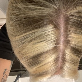 Supercuts - I don't know what she was doing - Hair Salons Near Me - HONOLULU, Hawaii