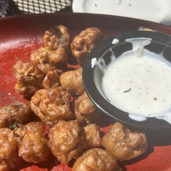 Hard Count Kitchen & Cocktails - Fried mushrooms - Cocktail Bars Near Me - Georgetown, Texas Hard Count Kitchen & Cocktails - Fried mushrooms - Cocktail Bars Near Me - Georgetown, Texas