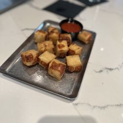 drafthouse - Cheese curds