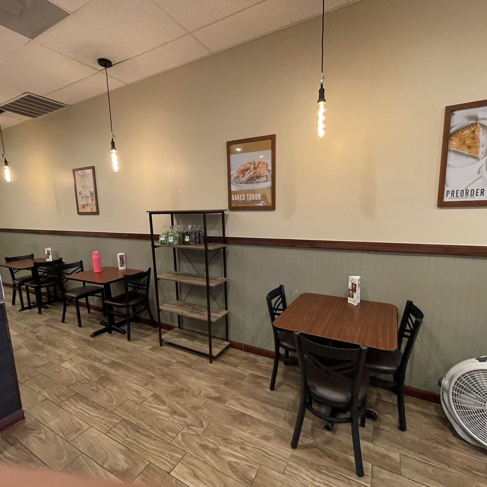 Tea Town - Dining Area - Coffee & Tea Near Me - Plano, Texas
