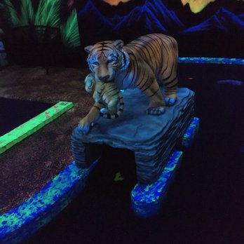 Shankz 3D Black Light Mini Golf and Pizza - Mini Golf Near Me - Chehalis, Washington Shankz 3D Black Light Mini Golf and Pizza - Mini Golf Near Me - Chehalis, Washington