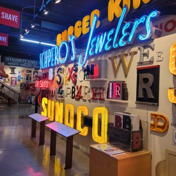 American Sign Museum - Museums Near Me - Cincinnati, Ohio